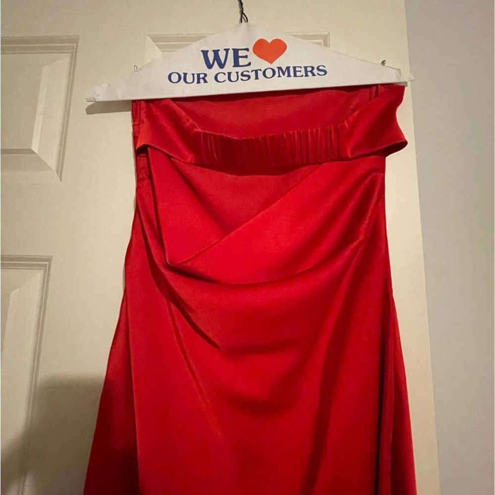 Beginning Boutique Cassander Red Strapless Maxi Dress Sz 4 EUC LIKE NEW!! - Picture 7 of 9